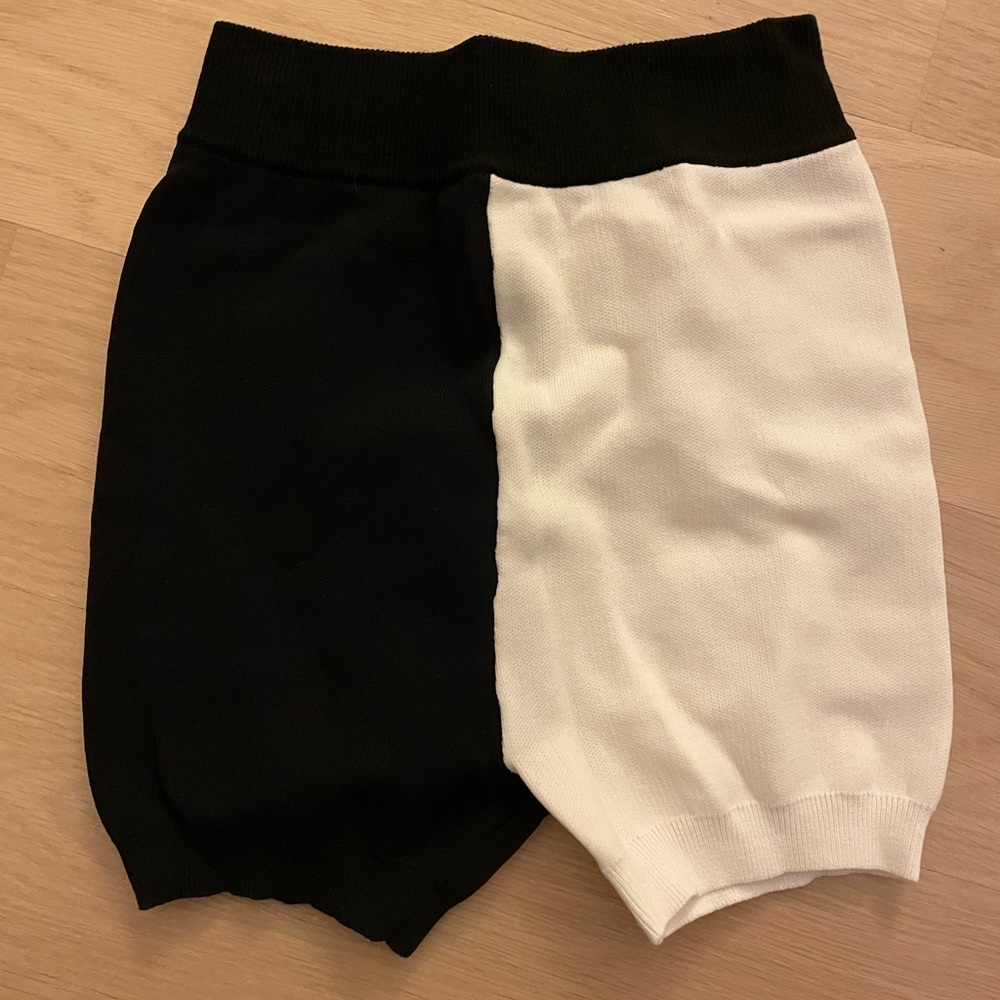 Nagnata Color block Yoni Shorts